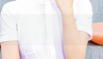 AISS爱丝(黄金版) – 索菲的滑板少女写真集：那些镜头下的草地与尘土的故事
