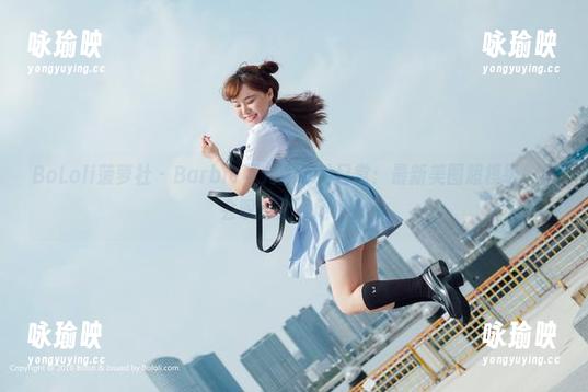 BoLoli菠萝社 - Barbie可儿的泳池日常：最新美图超模级，你会叹息还是闭嘴？