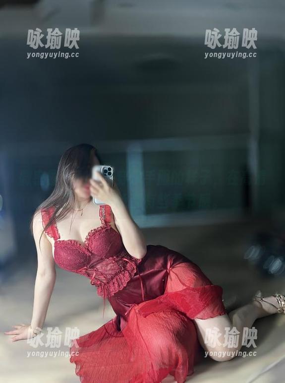 MIYA 微密圈 - MIYA穿水手服的样子,在高清里的每一帧都有些季节感。