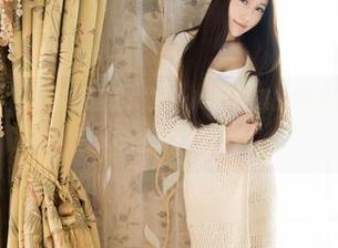 MiStar魅妍社 – 福利预警：Olivia童安琪的裸足原图，给了一点点色，却又说不清。