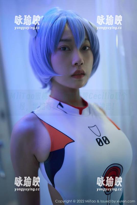 MiiTao蜜桃社 - 向陆萱萱Cecilia取个经，学姐写真资源直接给你冲击！