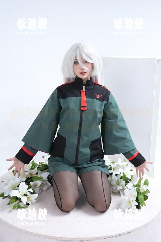 镜头下的流行：PoppaChan矢吹树写真合集，趣味和火花并存