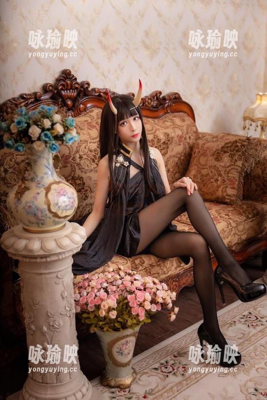 资源《泳装》：Tomoyo酱，水中精灵还是沙滩女神？