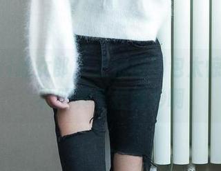 TuiGirl推女郎 – 王依萌图包太惊艳，这礼服真拿捏得妙啊