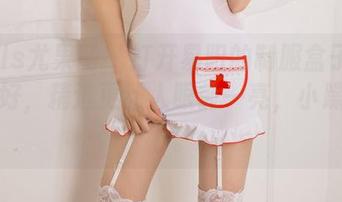 UGirls尤果网 – 打开易阳的制服盒子：原图虽好，精选更让人眼前一亮，小躁动一下。
