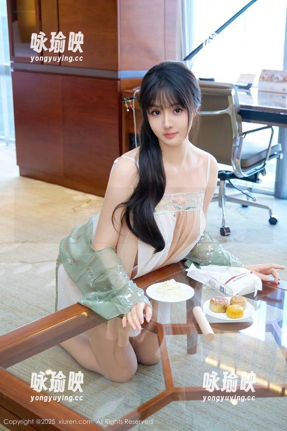 Xiuren秀人网 - 这不是普通的厨娘，七七kiko的免费作品里有特别的“家常味”