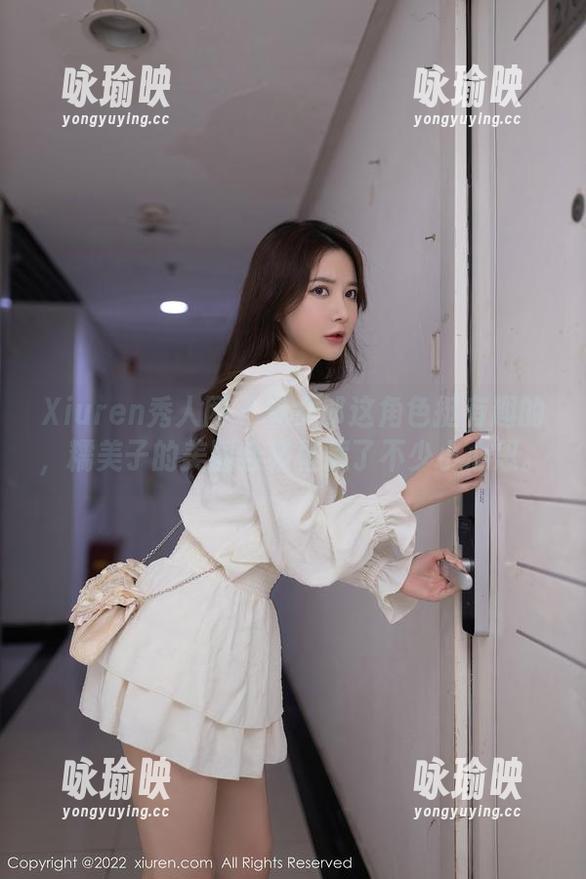 Xiuren秀人网-糯美子 Xiuren秀人网 - 兔女郎这角色挺有趣的,糯美子的美图合集里藏了不少小心思。