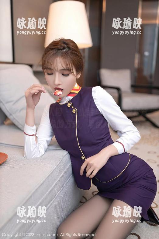 Xiuren秀人网-西希白兔 Xiuren秀人网 - 职业装写真也能轻松驾驭!西希白兔的方式,等你来免费体验。