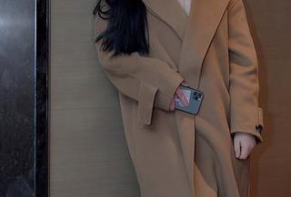 Xiuren秀人网 – 试想，如果陈雅漫VICKY没有眼镜，写真效果会差多少呢