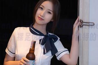 Xiuren秀人网 – 在黄可Christine的作品集中，裸足也能变成一种独特的气息