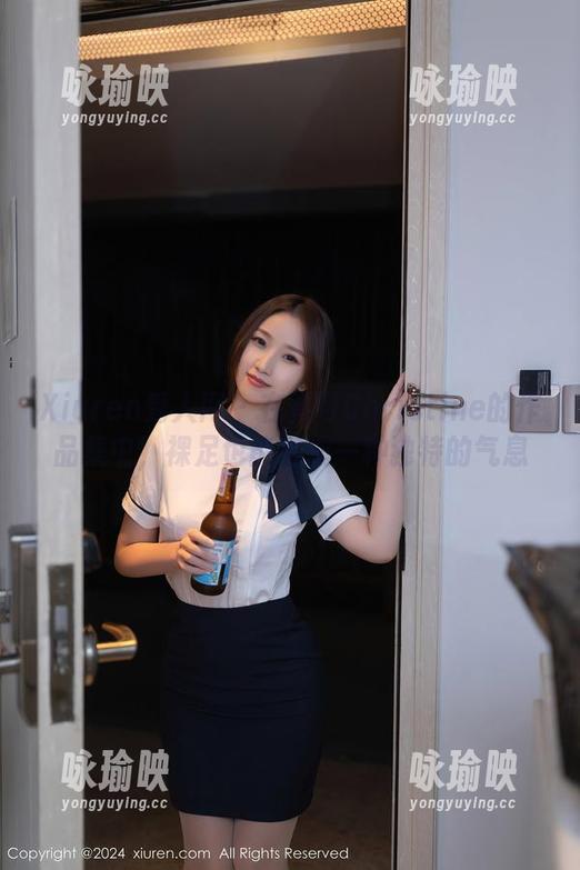 Xiuren秀人网 - 在黄可Christine的作品集中，裸足也能变成一种独特的气息