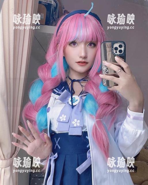 下载这组roroki骷髅姬的花嫁cos，绝对小心别吓到别人哦，哈哈！