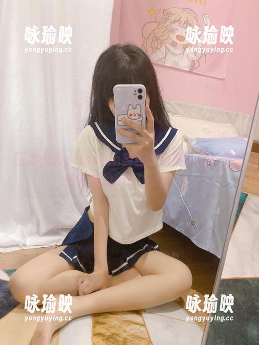 压力山大，usejan蓝蓝的油亮写真福利竟成了我的dailydose。