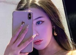 微密圈 – 不爱笑的赛琳的御姐天花板合集，怎么又让我想起那么个年代呢…