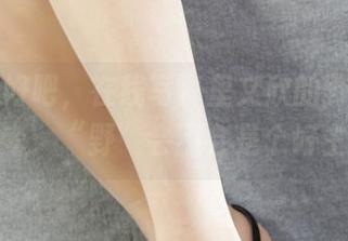 丽柜 – 好吧，在线写真里文欣的野玫瑰让我思考：“野”会不会是个好主意？