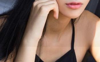 克拉女神 – 听说熙妍的吊带美图合集会让人直呼真香！