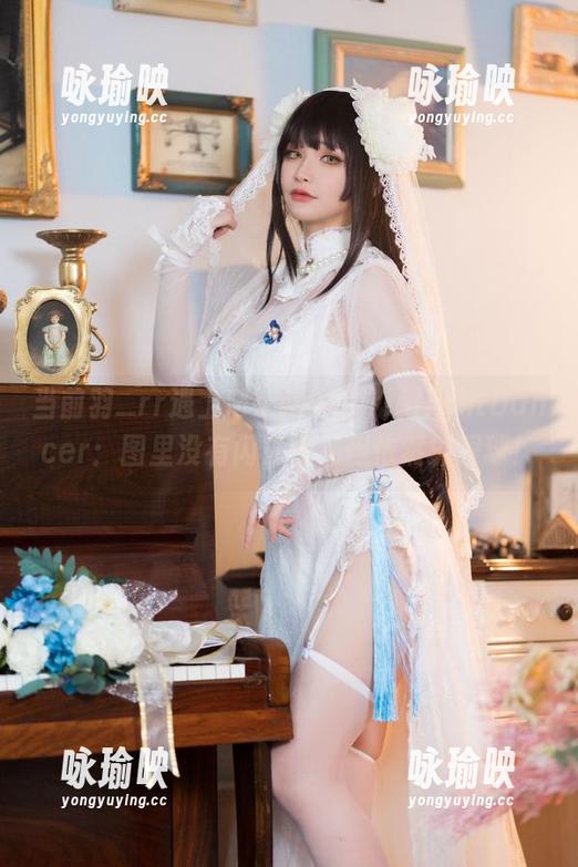 当前羽_rr遇上MashuKyrielightDancer：图里没有闪光点，但依然抓眼球！