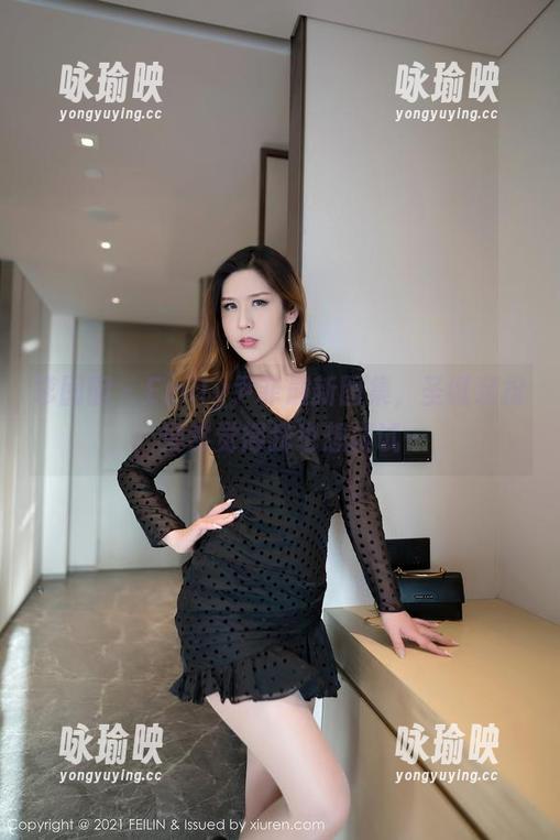 嗲囡囡-Emily尹菲 嗲囡囡 - Emily尹菲最新图集,圣诞装扮,突然觉得我也想试试…
