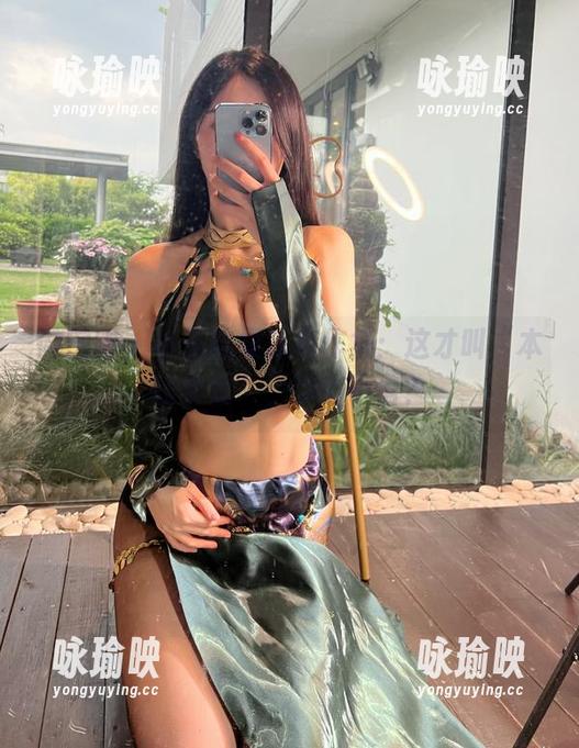 微密圈 - 小玉吃果冻名作集：这才叫“本钱实足”，你信不信？