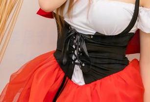 尤果网 – 李思宁的丝袜写真更新，细腻如空间里的微微颤动。