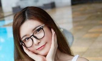 尤物馆 – 免费套图当自娱自乐：陆萱萱Cecilia的花嫁一角，没结婚也能撒娇！