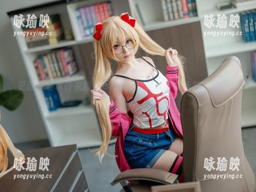 更新！幼水铃衣的cosMiku：美貌与才华的完美碰撞，妥妥的英雄。
