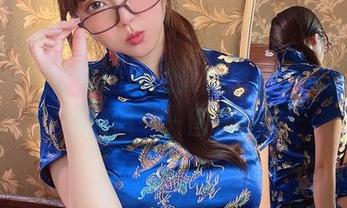 微密圈 – 安静的诱惑：张思允的妹妹，有福利哦——图一图二