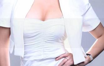 推女郎 – 不怀好意的圣诞传说，连欣的分享让你困惑