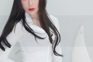 又是一组无圣光的木之本果写真，真爱粉4月的看护妇让一切都变得那么不寻常。