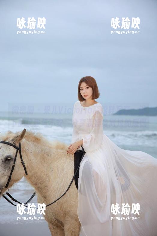 果儿Victoria 微密圈 - 果儿Victoria高跟鞋写真,脚下的优雅与不安,分享我擦身而过的感慨