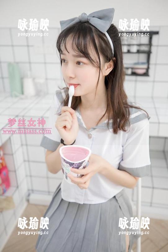 梦丝女神 - 花月舞的死库水套图，高清得让我都想下水了。这画面，真是无敌了......