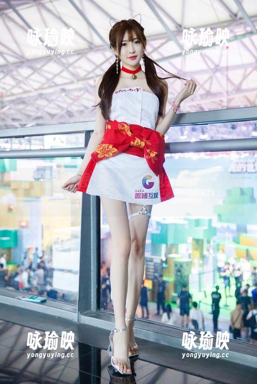 王羽杉 王羽杉白色图包,纯到可以直接用来做冰淇淋!