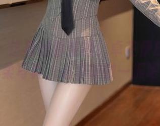 秀人网 – 这福利够整的！卓芷伊EricA的温柔写真，心里微微一振吧。