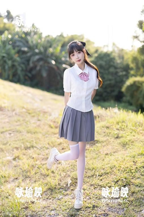 秀人网 - 美图来袭，叶佳颐的旗袍私房里那件真有个性哦！