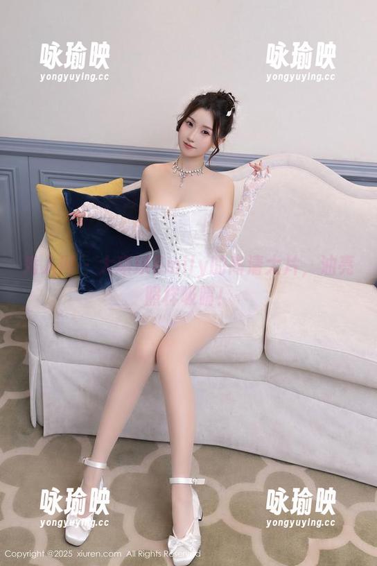 秀人网-大琪琪Emily 秀人网 - 大琪琪Emily的高清大片,油亮照样吸睛!