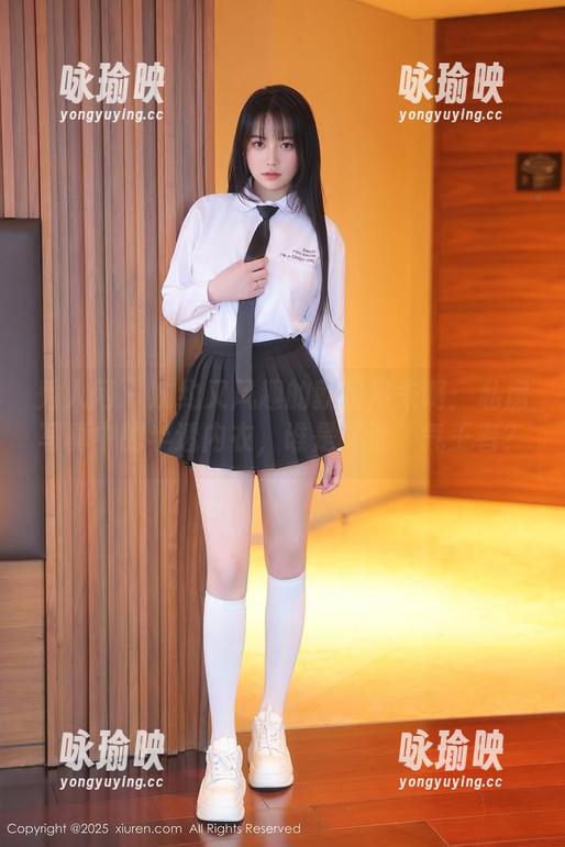 秀人网 - 婉约又风趣的就是阿朱啊：私房写真中的半透内衣，谁是“透”气王者？