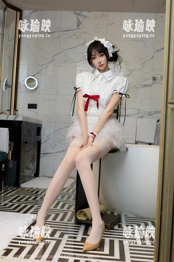 秀人网-林文文 秀人网 - 更新通知!林文文再次给大家送上女王套图,分分钟想跳进去!