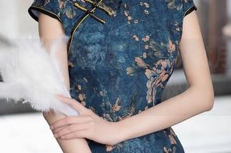 秀人网 – “少女频道”：打开林月月的免费图包，看个痛快！