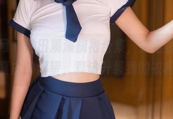 秀人网 – 油田溪溪旗袍合集，完全暴露了我对复古的渴望，真该升级我的衣橱了。