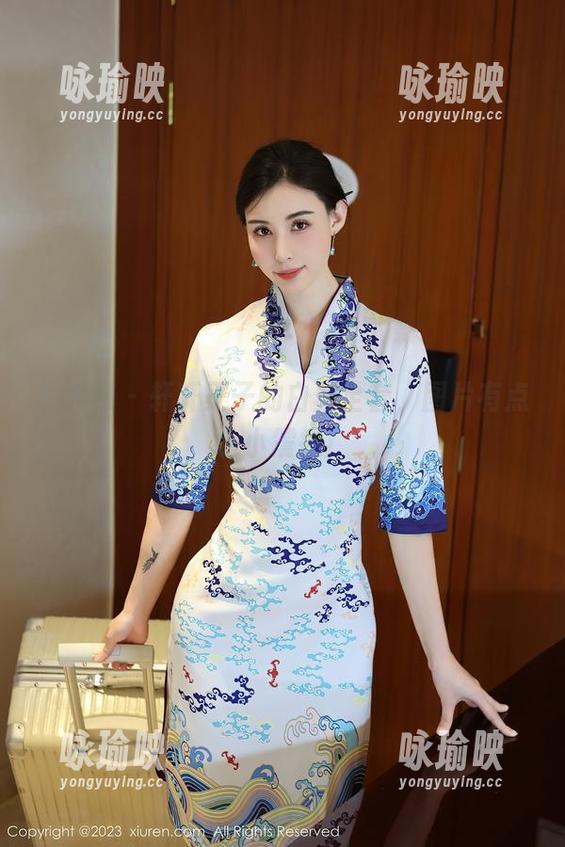 秀人网-轩轩王子 秀人网 - 轩轩王子的白丝全套,图片有点小小震撼!