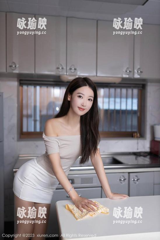 秀人网 - 是否要剁手？韩静安的黑丝美腿作品集原图冲击
