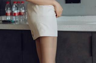 花漾show – 如果清纯能下个美图包，那肯定是周于希的—赶紧下载！