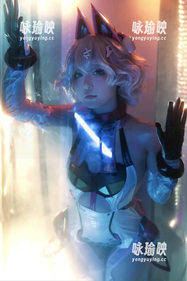 2023年Fantia，私房美图神奇的邂逅迷之呆梨