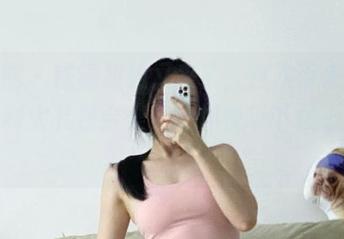 微密圈 – 铁锤姐姐又来了，这次带来了一堆福利大礼包合集，让你快乐下载不中断！