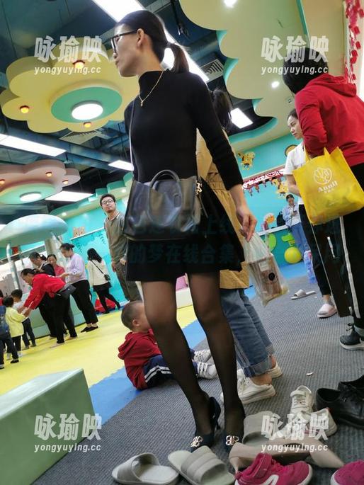 魔镜街拍 - 白色连衣裙上线，楼楼带你进入一个不一样的梦在线合集，适合发呆用