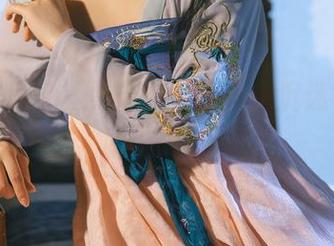 鹿八岁baby黑暗护士图册，沉迷其中不愿抽离……